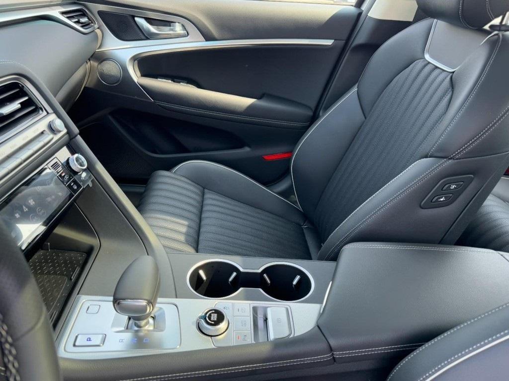 new 2026 Genesis G70 car, priced at $51,390