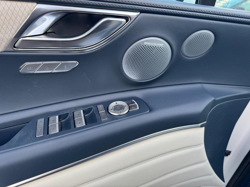 new 2026 Genesis GV80 car, priced at $85,050