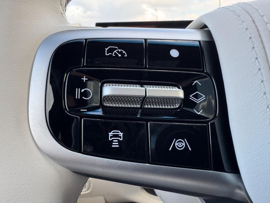 new 2026 Genesis GV80 car, priced at $85,050