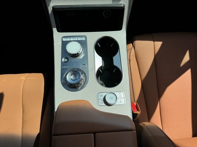 new 2025 Genesis GV80 car, priced at $74,105