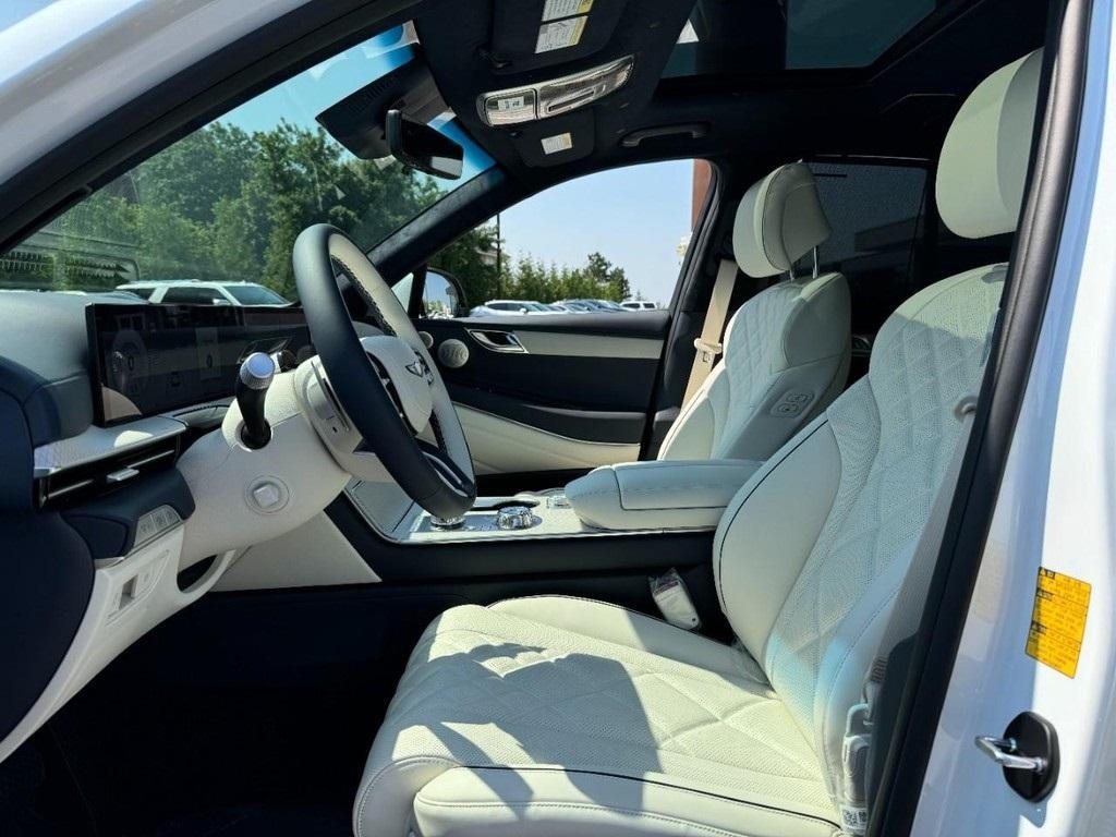 new 2025 Genesis GV80 car, priced at $82,674