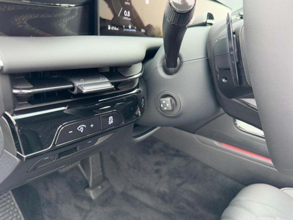 new 2026 Genesis G80 car, priced at $81,785