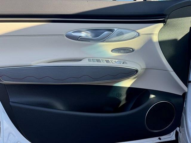 new 2025 Genesis GV70 car, priced at $53,655