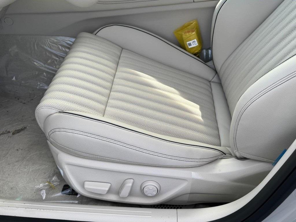 new 2026 Genesis G70 car, priced at $51,340