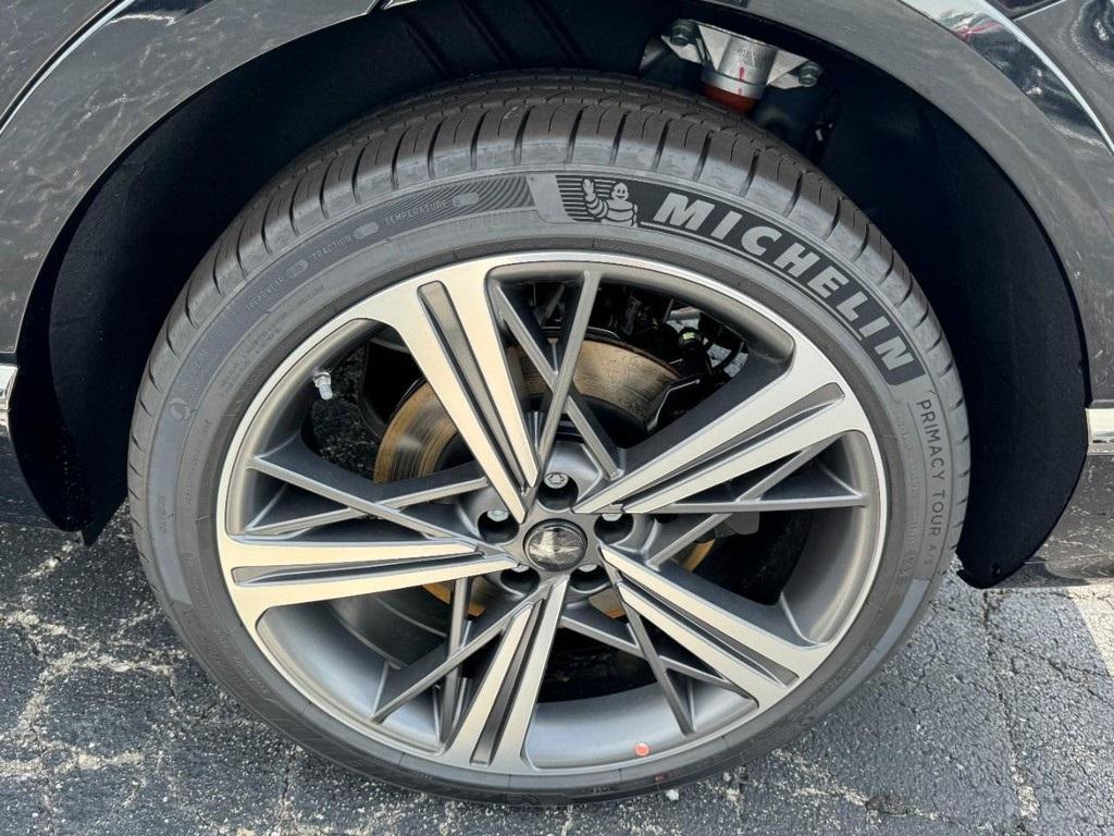 new 2025 Genesis GV80 Coupe car, priced at $87,455