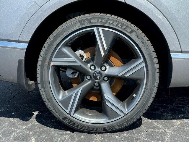 new 2025 Genesis GV80 car, priced at $82,570