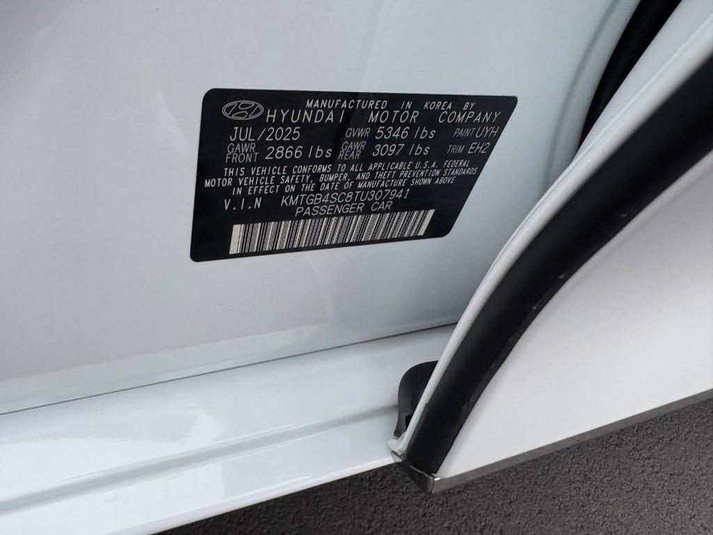 new 2026 Genesis G80 car, priced at $66,645