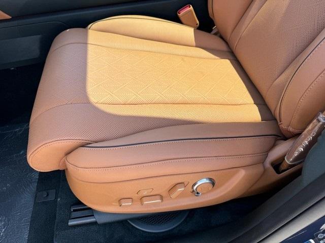 new 2025 Genesis GV80 car, priced at $76,760