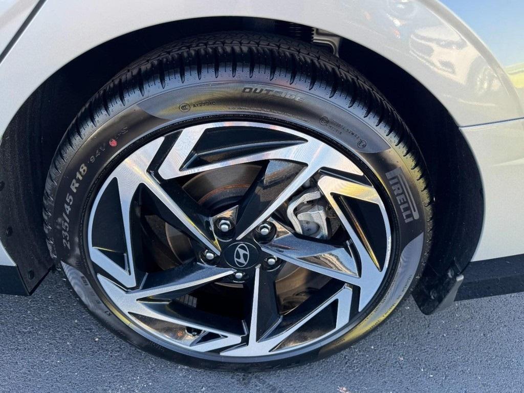 used 2024 Hyundai Sonata car, priced at $24,277