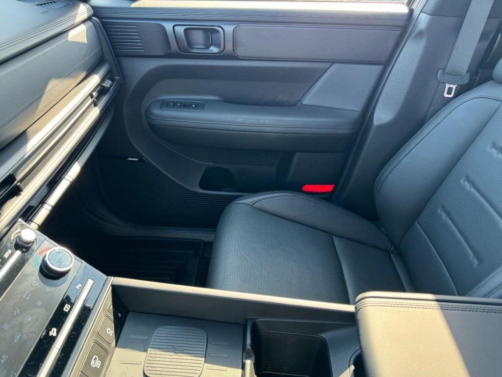 used 2025 Hyundai SANTA FE HEV car, priced at $39,977