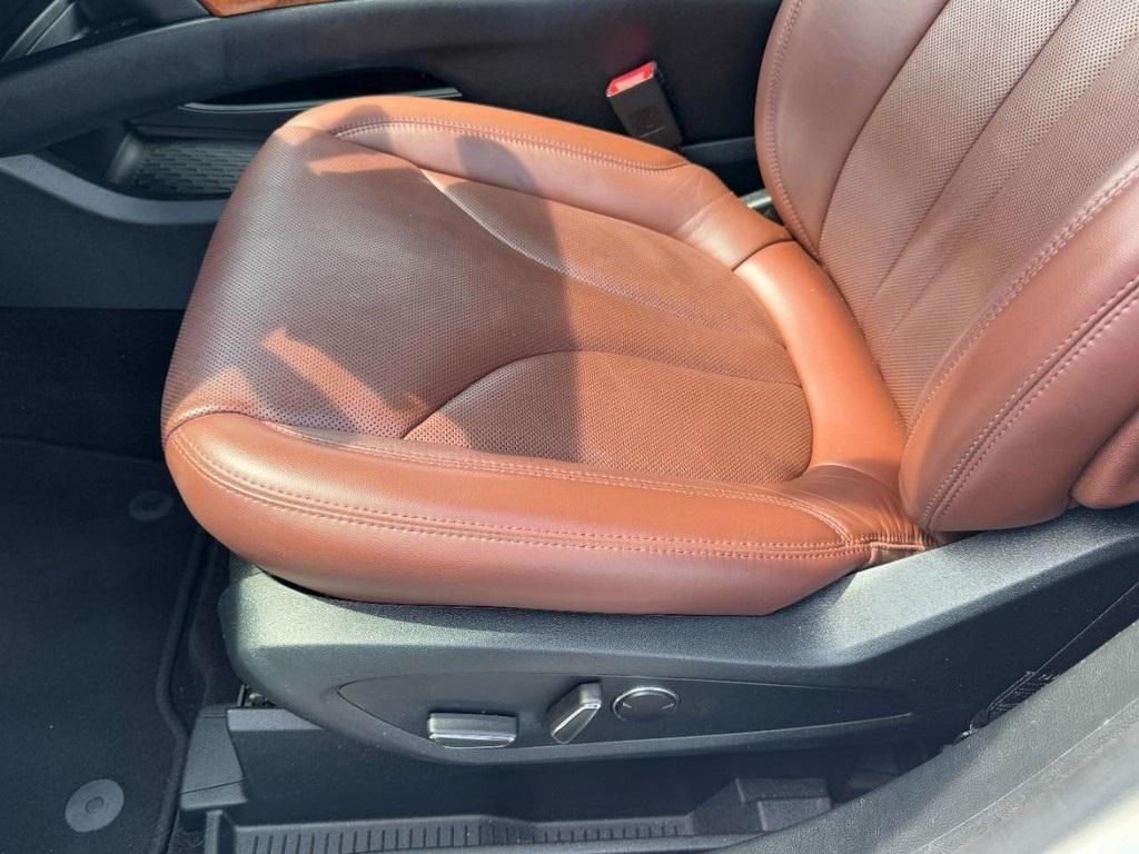 used 2020 Lincoln Nautilus car, priced at $23,577