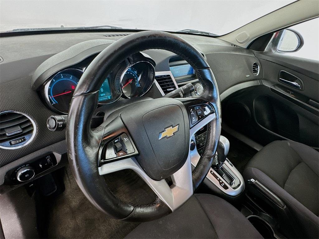 used 2014 Chevrolet Cruze car, priced at $5,477