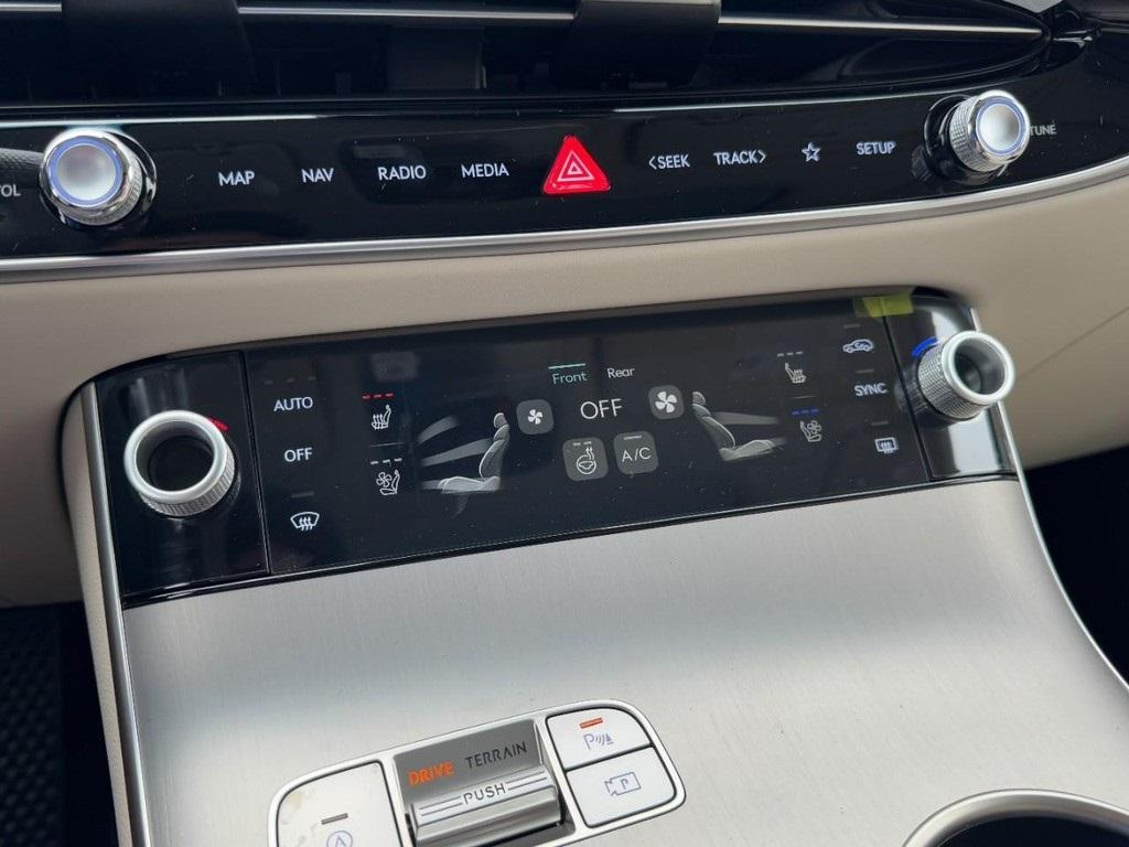 new 2026 Genesis GV70 car, priced at $59,550