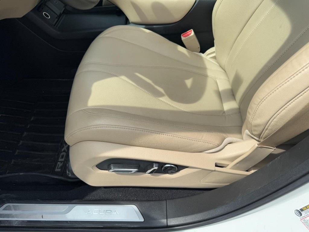 used 2020 Acura RDX car, priced at $24,677