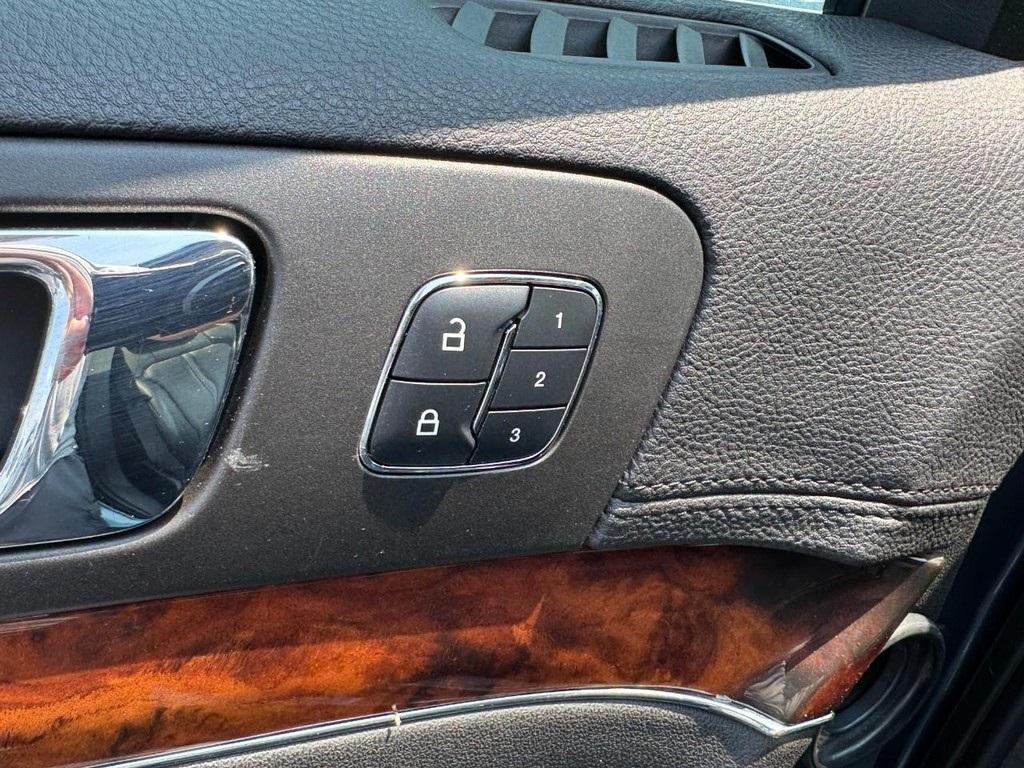 used 2018 Lincoln MKT car, priced at $10,977