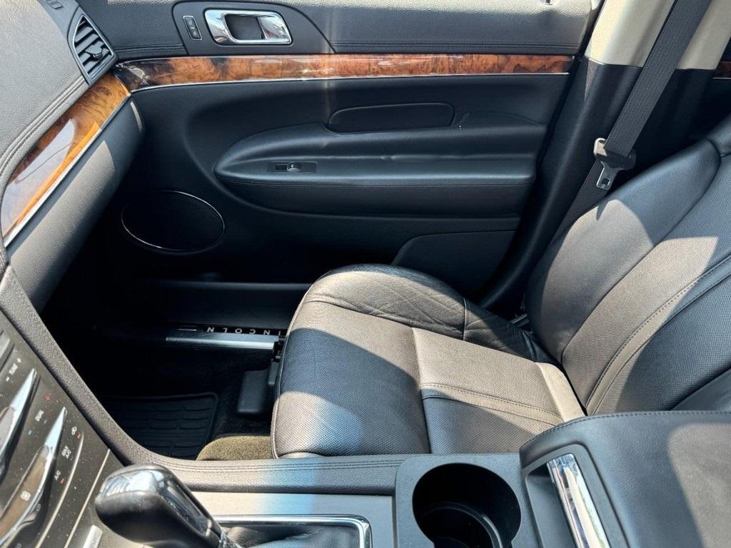 used 2018 Lincoln MKT car, priced at $10,977