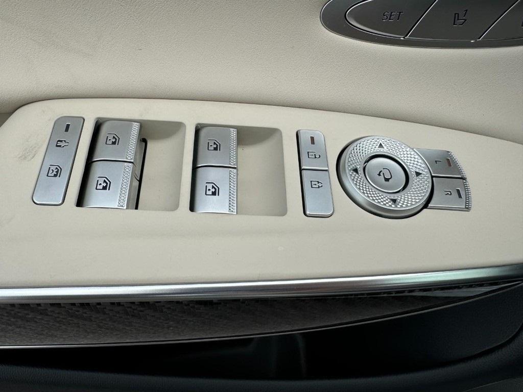 new 2026 Genesis GV70 car, priced at $72,195