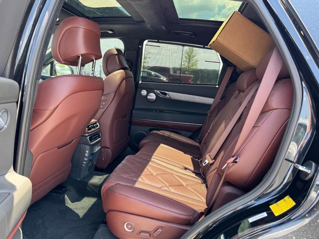 new 2025 Genesis GV80 car, priced at $82,764