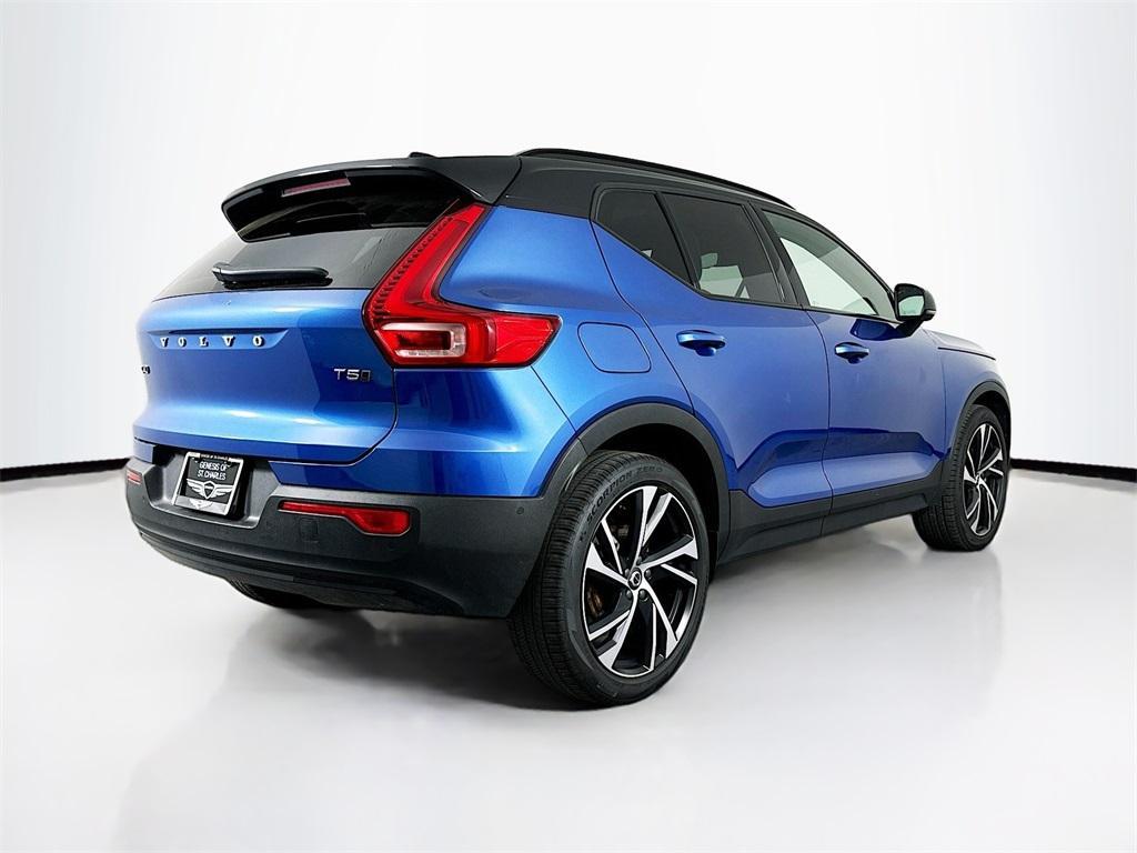 used 2021 Volvo XC40 car, priced at $24,390