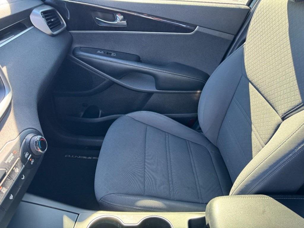 used 2016 Kia Sorento car, priced at $8,477