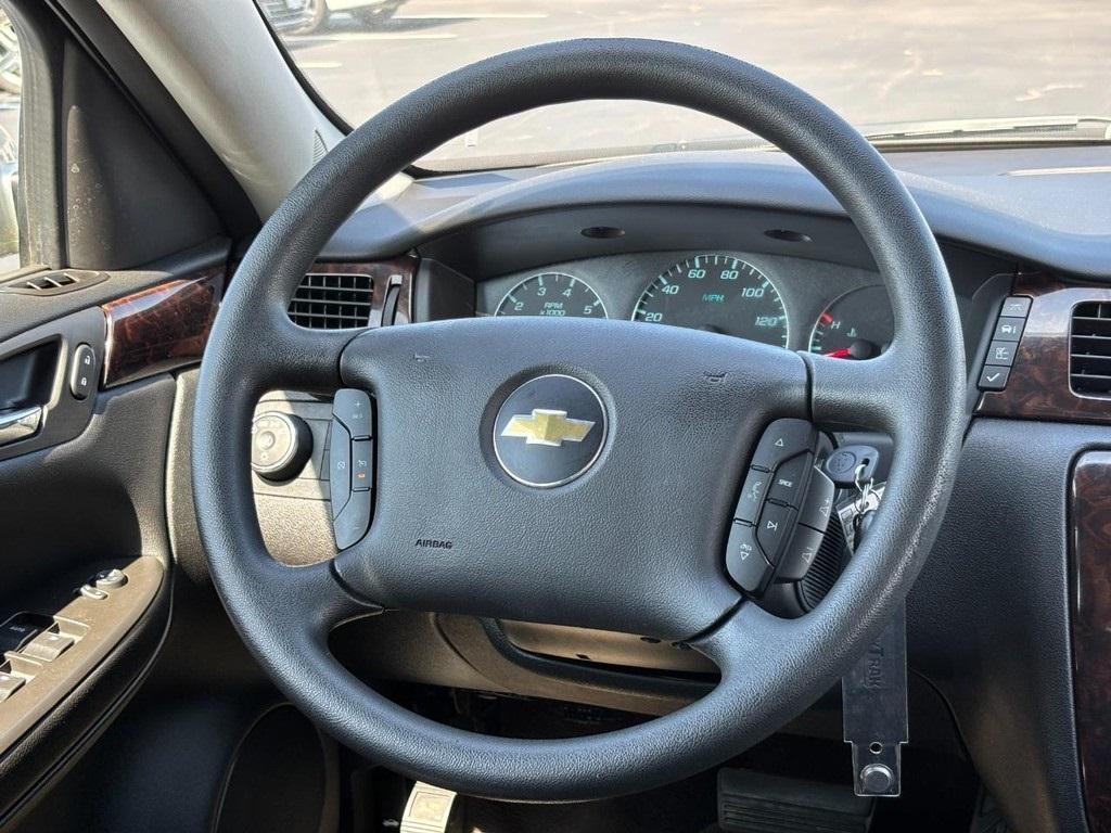used 2015 Chevrolet Impala Limited car, priced at $10,677