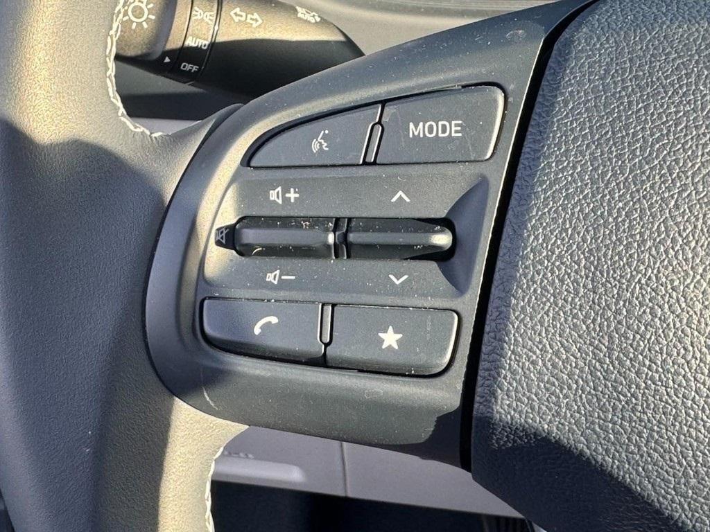 used 2025 Hyundai Venue car, priced at $23,277