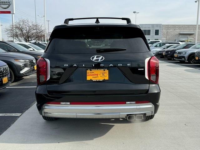 used 2024 Hyundai Palisade car, priced at $48,995