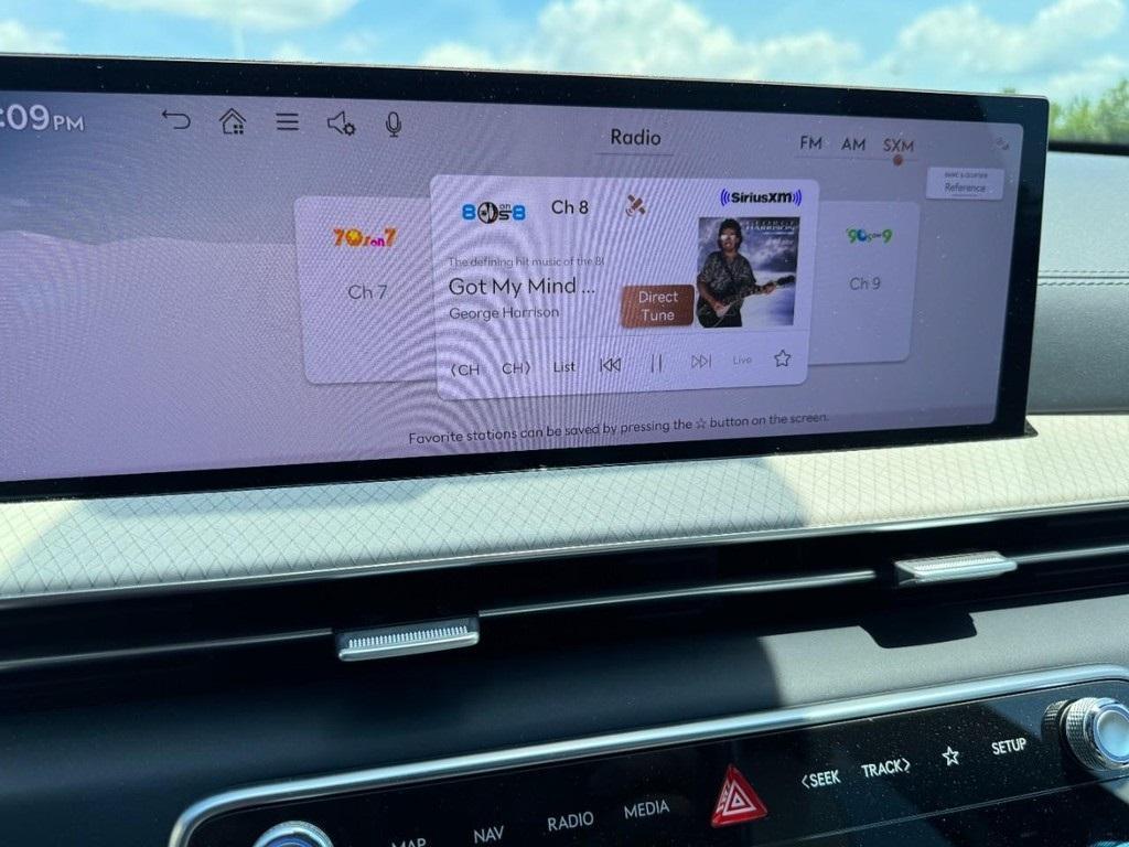 new 2025 Genesis GV80 car, priced at $82,745