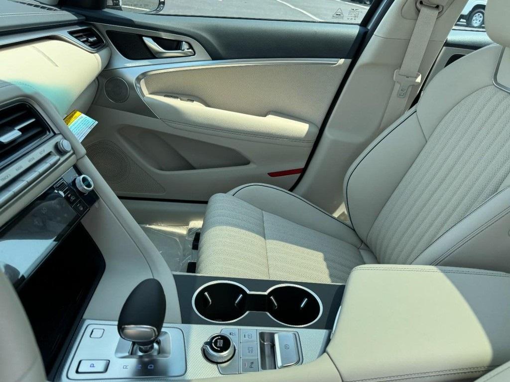 new 2026 Genesis G70 car, priced at $51,300
