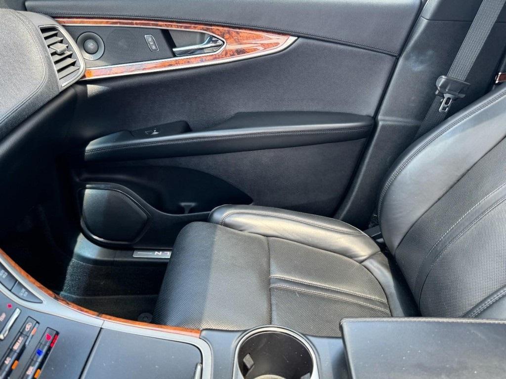 used 2019 Lincoln Nautilus car, priced at $22,995
