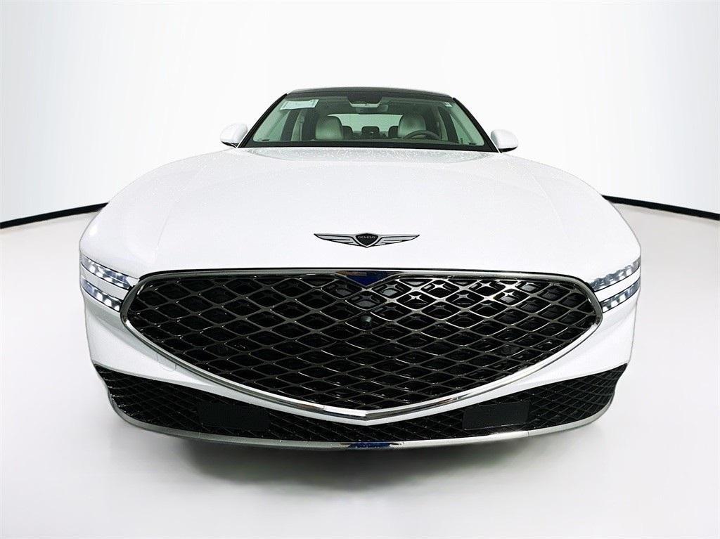 new 2025 Genesis G90 car, priced at $99,290
