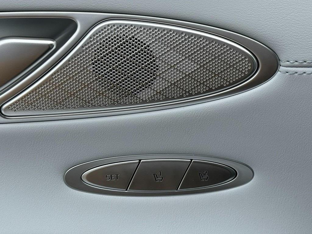 new 2026 Genesis Electrified GV70 car, priced at $71,670