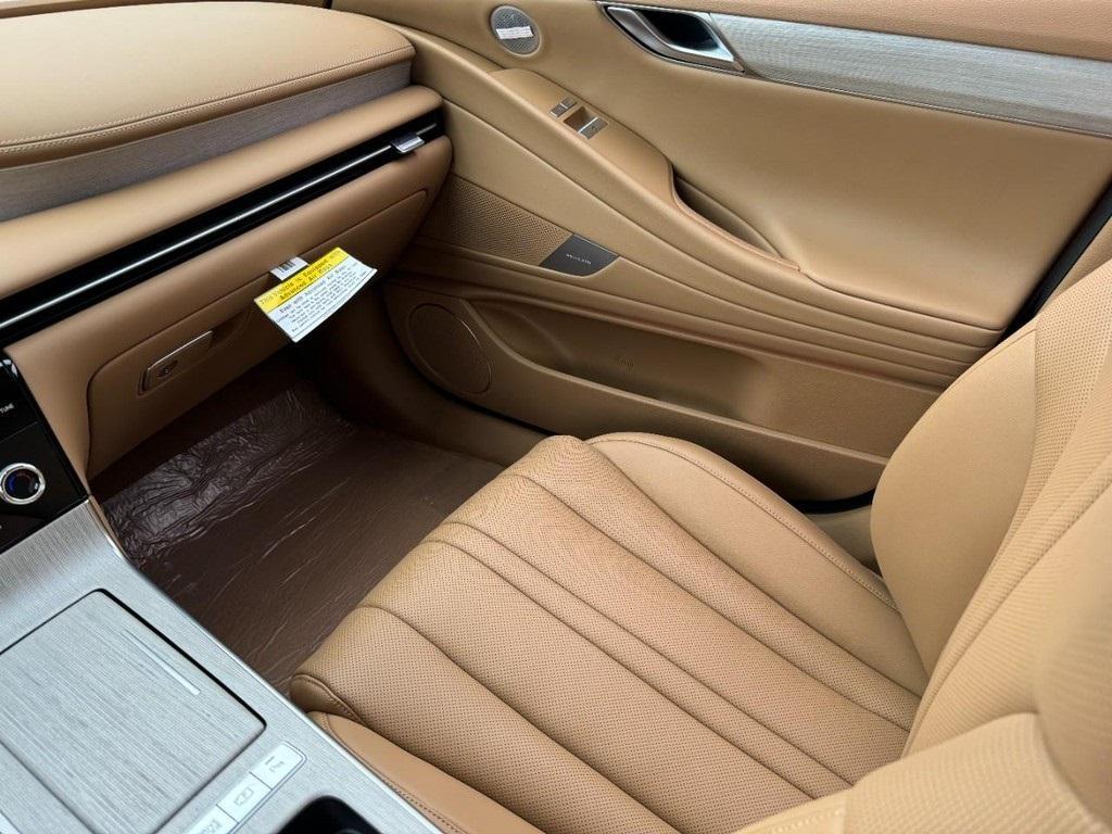 new 2025 Genesis G80 car, priced at $64,215
