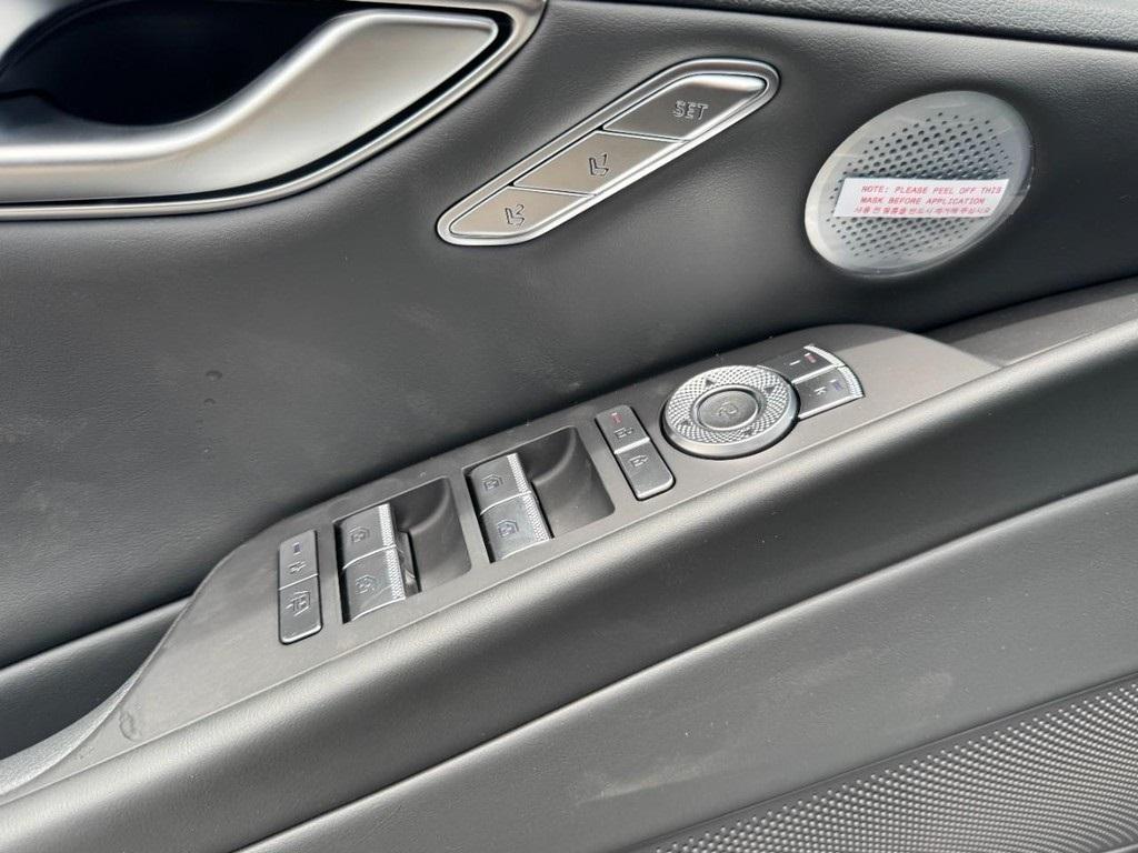 new 2025 Genesis G80 car, priced at $71,945