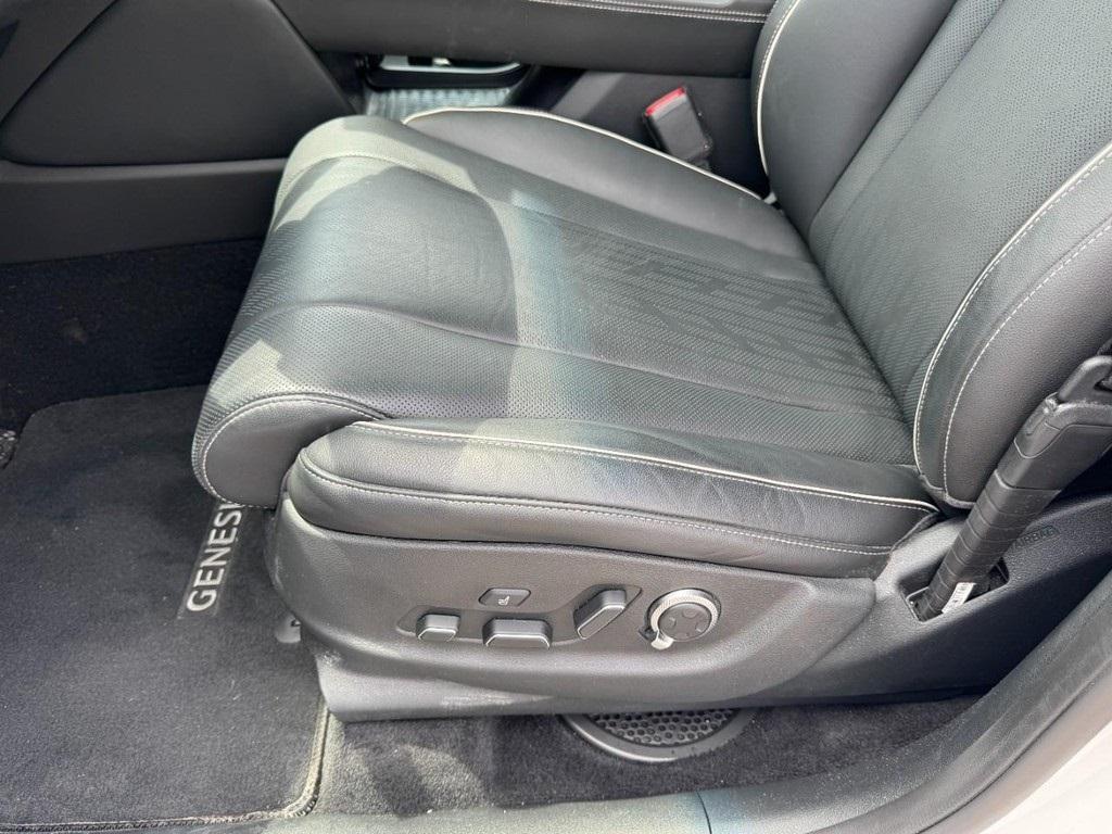 used 2024 Genesis GV80 car, priced at $61,995