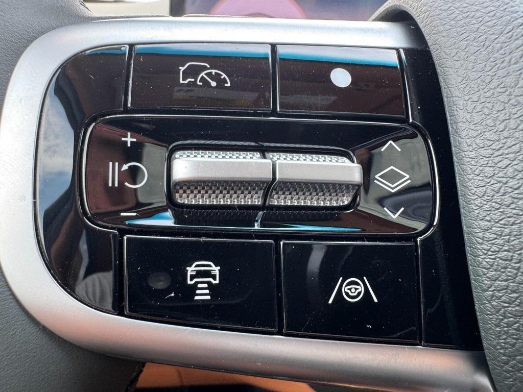 new 2025 Genesis GV80 car, priced at $68,220