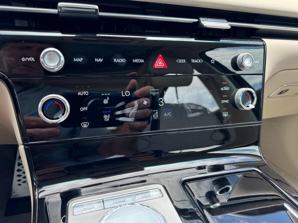 new 2025 Genesis G80 car, priced at $70,775