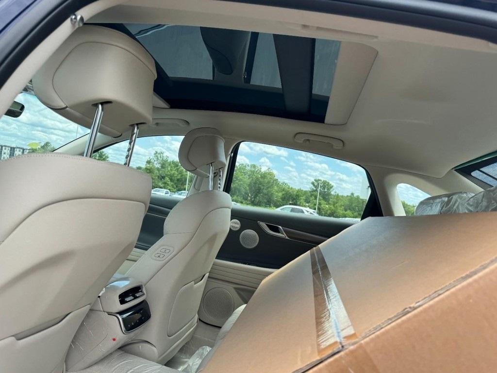 new 2025 Genesis G80 car, priced at $70,775