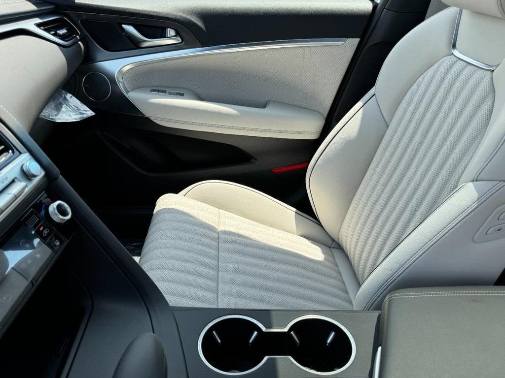 new 2026 Genesis G70 car, priced at $57,400