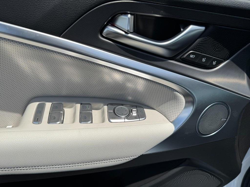 new 2026 Genesis G70 car, priced at $57,400