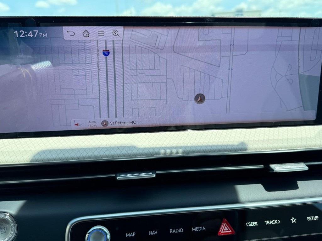 new 2025 Genesis GV80 car, priced at $82,735