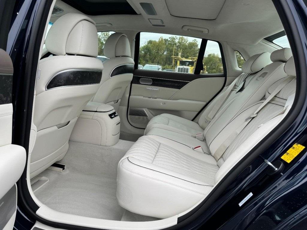 new 2026 Genesis G90 car, priced at $105,410