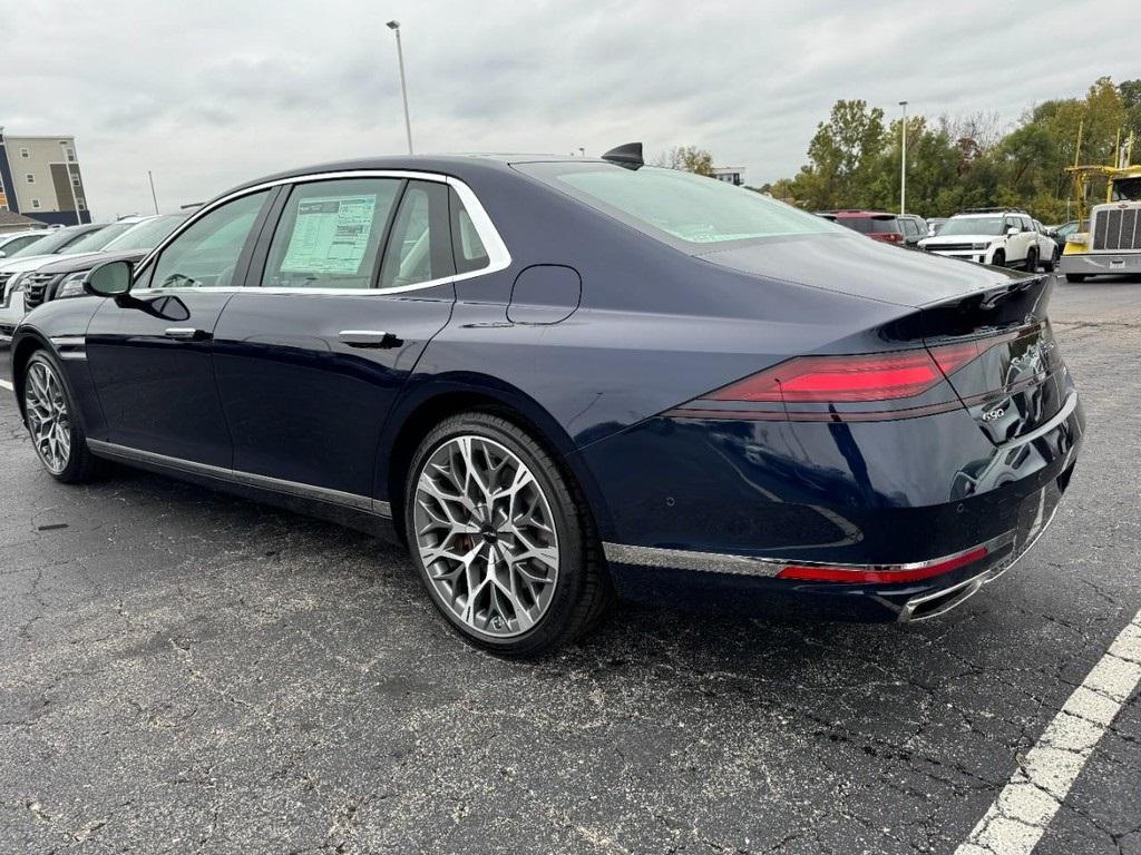 new 2026 Genesis G90 car, priced at $105,410