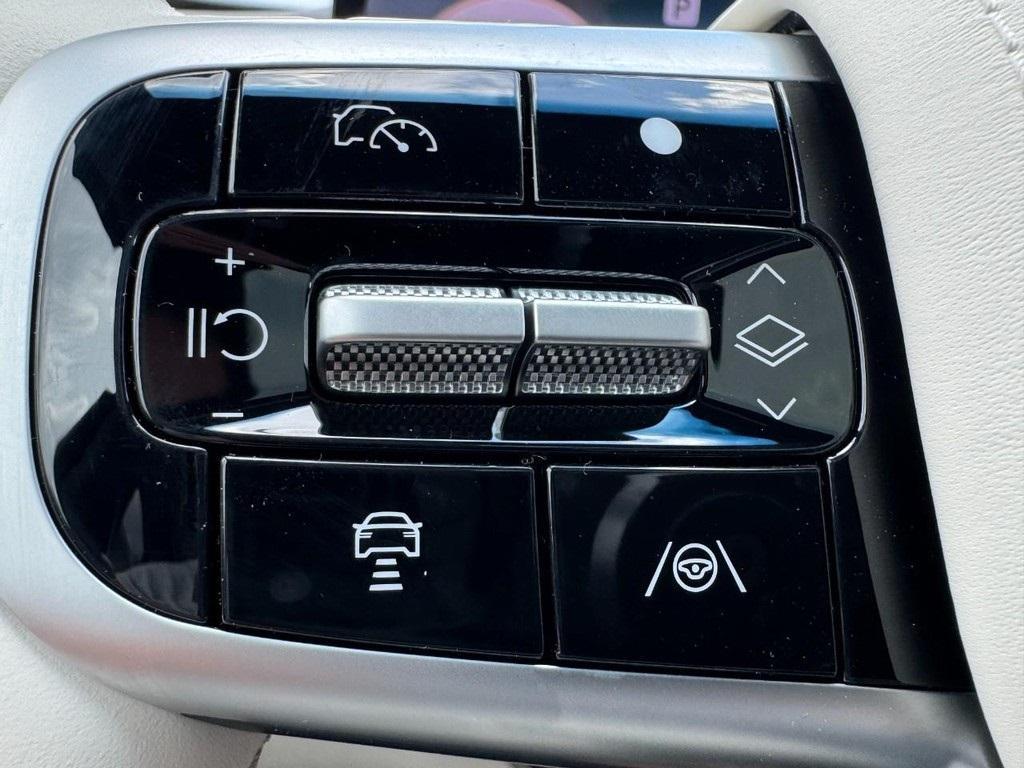new 2025 Genesis GV80 car, priced at $82,954