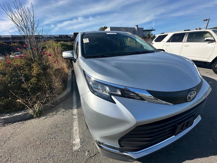 used 2021 Toyota Sienna car, priced at $38,491