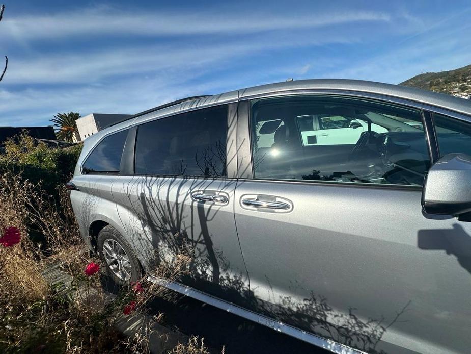 used 2021 Toyota Sienna car, priced at $38,491