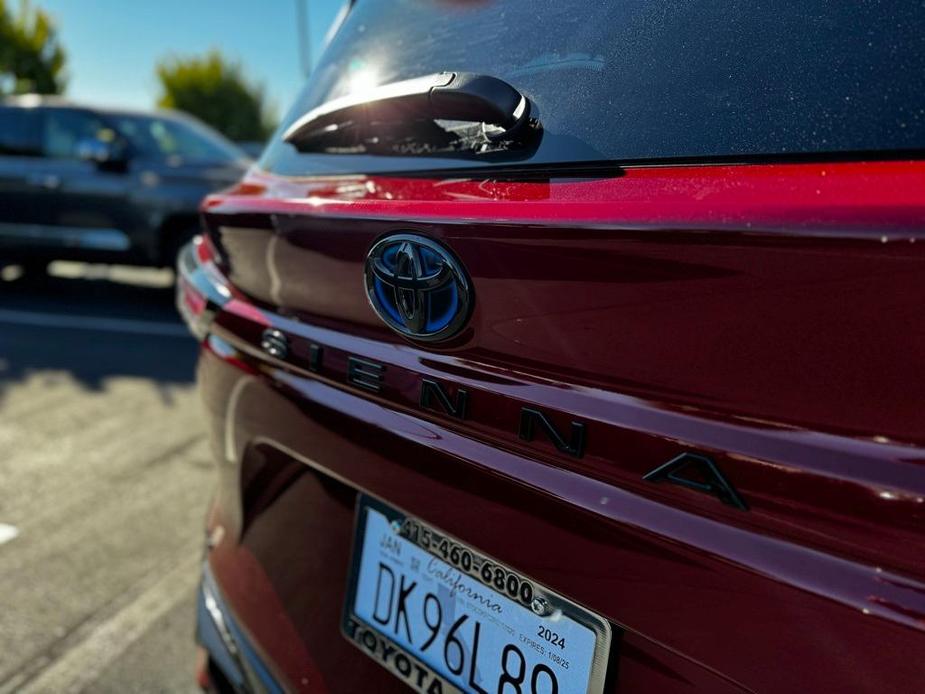 used 2024 Toyota Sienna car, priced at $53,991