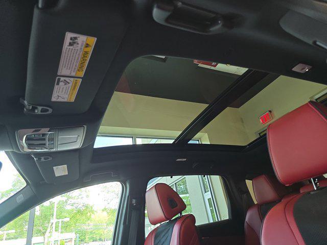 used 2024 Acura MDX car, priced at $51,500