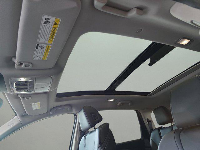 used 2023 Acura MDX car, priced at $34,897