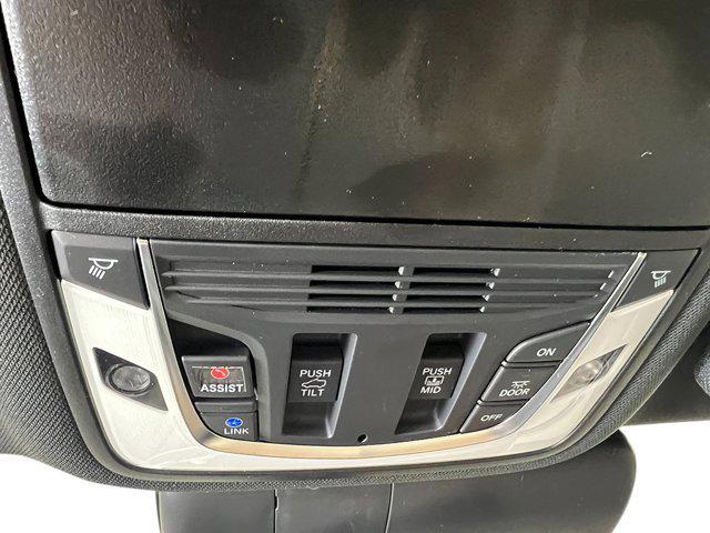 new 2025 Acura RDX car, priced at $46,650